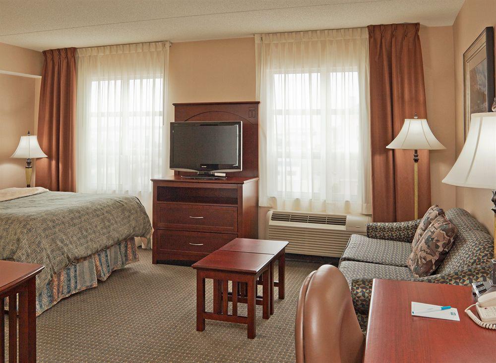 Staybridge Suites London By Ihg Εξωτερικό φωτογραφία